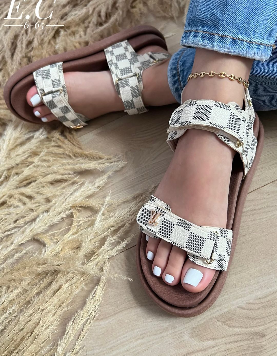 SANDALIA LOUIS V